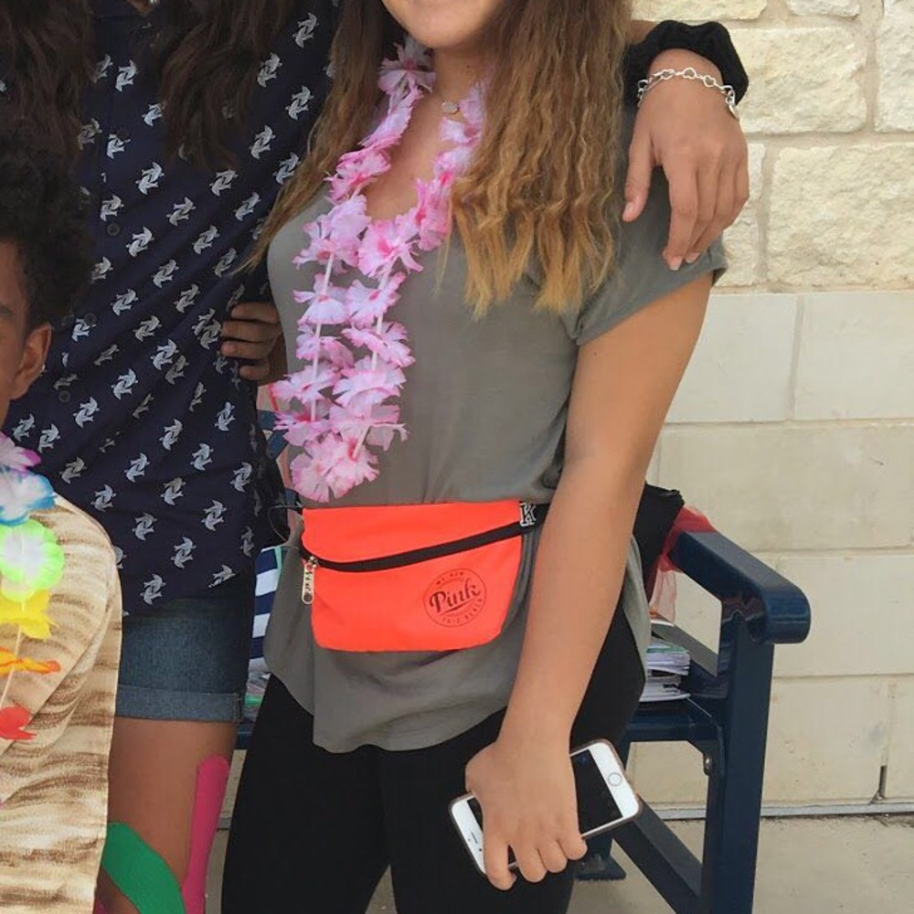 GREEN SHIRT - Picture 3 of 3